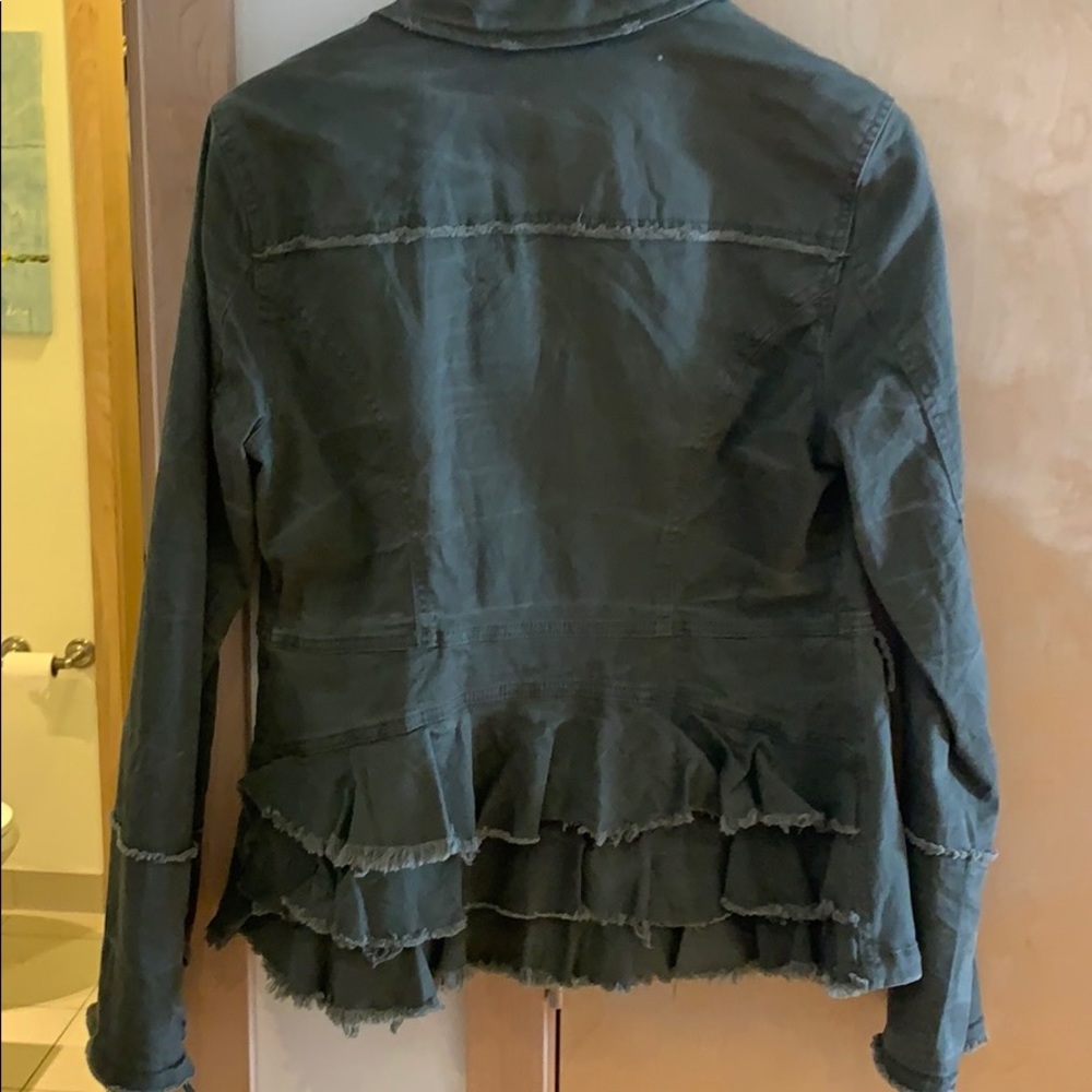 Jacket - Picture 4 of 4